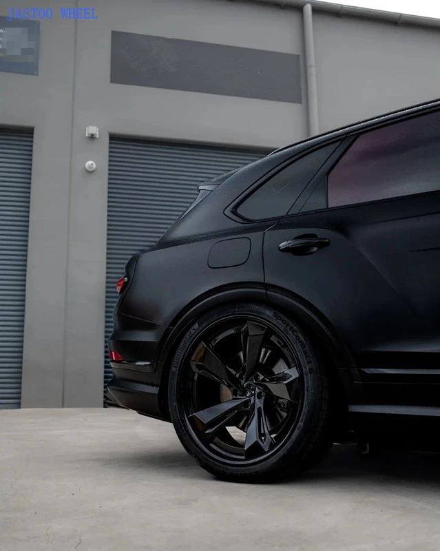 Gloss Black 23*10.5 Inch Forged Alloy Car Wheels For Bentley
